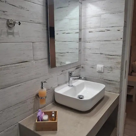 Appartamento Sousouro House *